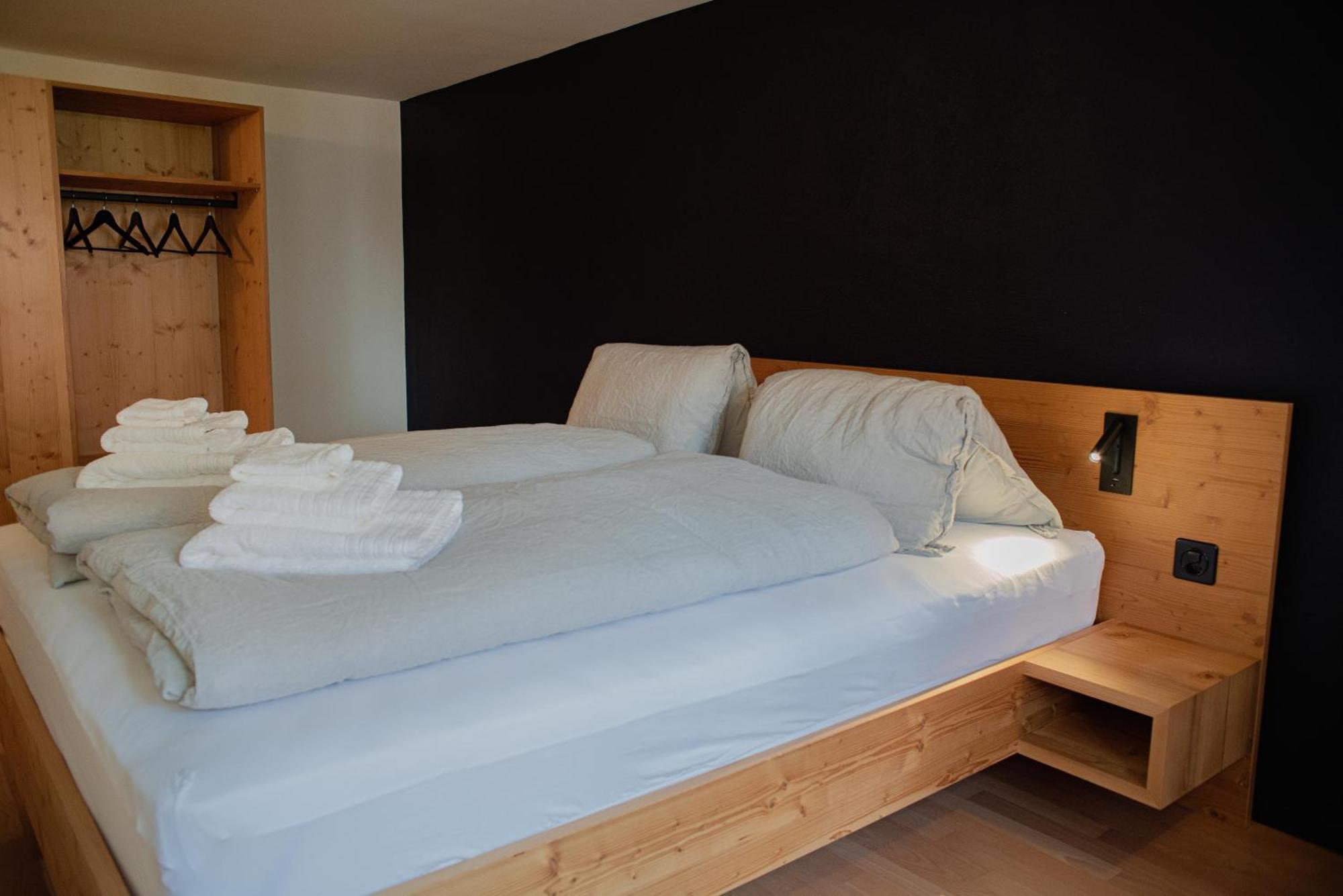 Pensiunina - Pension - Сент Номер фото